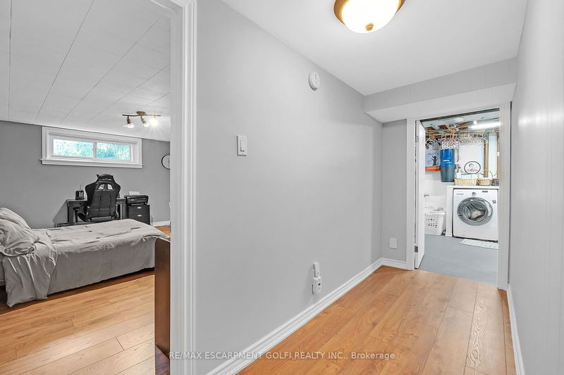 124 Nash Rd S Hamilton, L8K 4J7 | Image 27