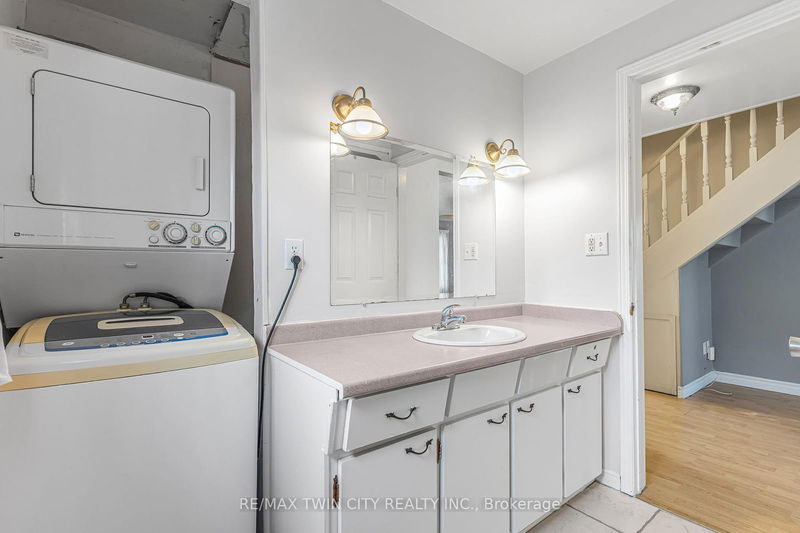 858 Wright St  Welland, L3B 2K9 | Image 11