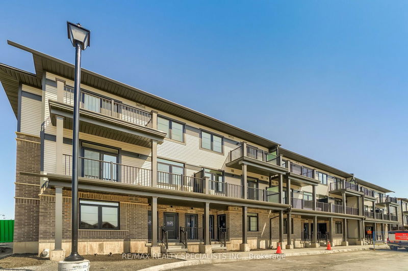 home for lease on 60-120 Wheat Lane