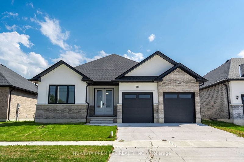 316 STATHIS Blvd  Sarnia, N6L 0B1 | Image 1