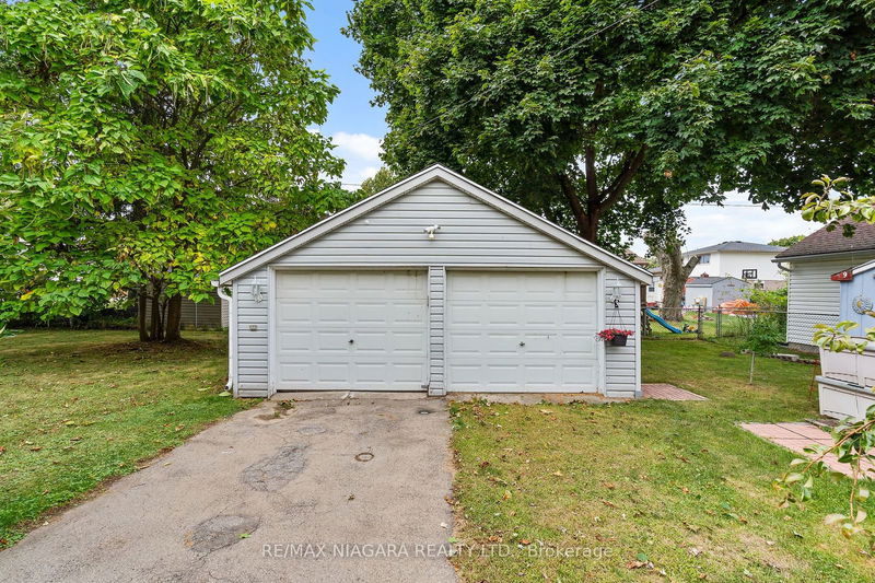 186 Glenwood Ave  Port Colborne, L3K 5N1 | Image 20