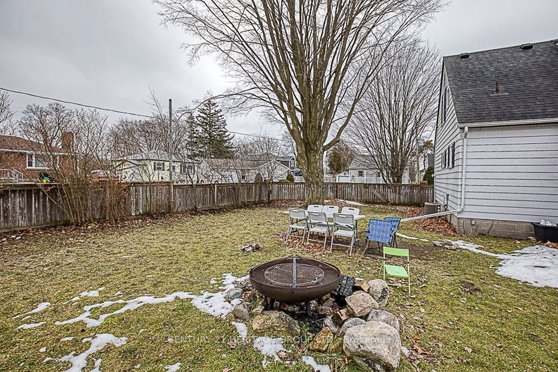 825 Maple Ave  Woodstock, N4S 2A5 | Image 8