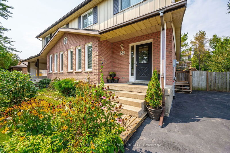 34 Wilson Cres  Centre Wellington, N0B 1S0 | Image 2