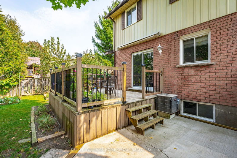 34 Wilson Cres  Centre Wellington, N0B 1S0 | Image 31