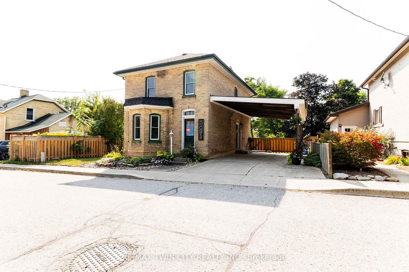home for sale on 8 MUMA Street