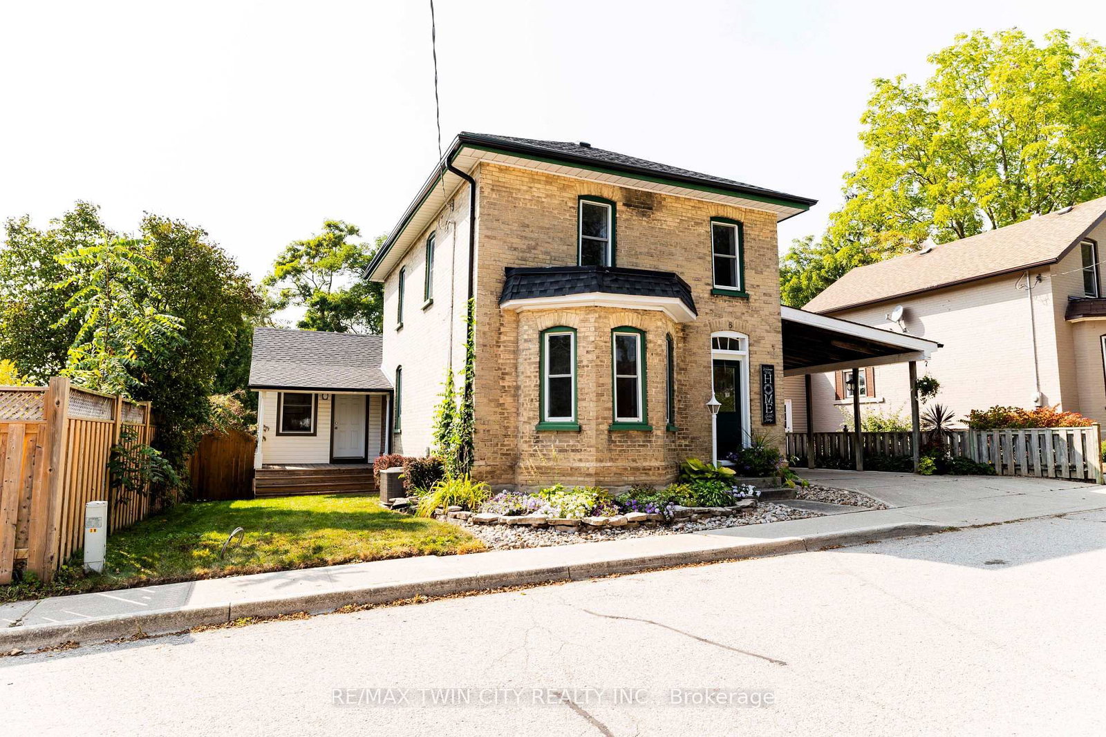 Listing Image 3