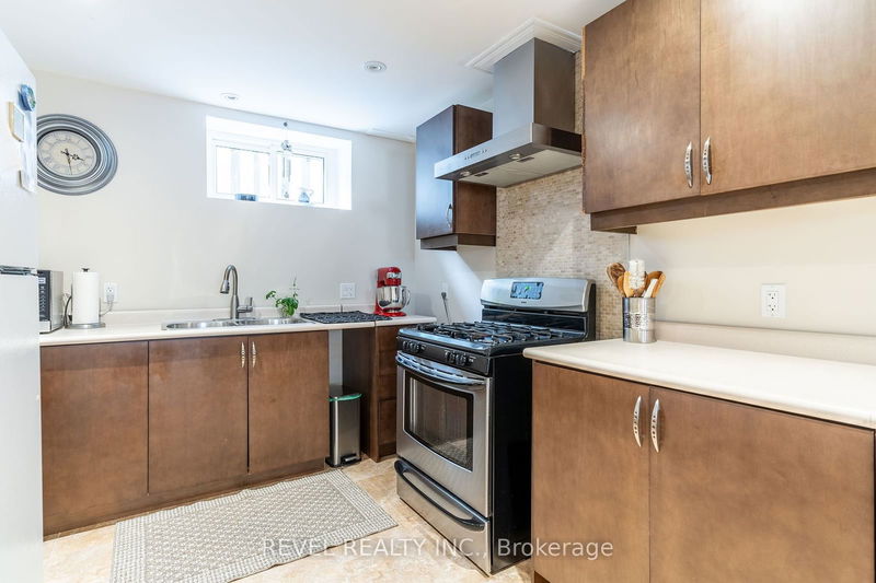 112 Henley Dr  Hamilton, L8E 4L8 | Image 25