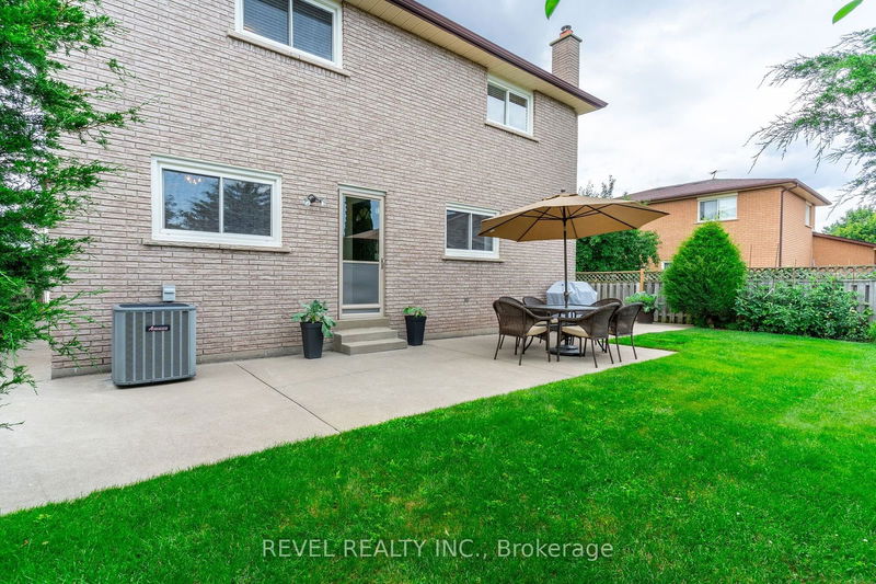 112 Henley Dr  Hamilton, L8E 4L8 | Image 38