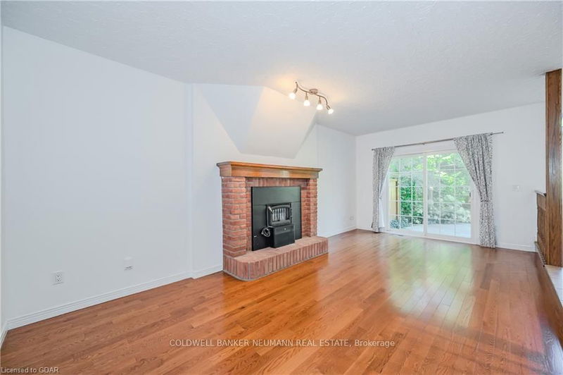 85 Hands Dr  Guelph, N1G 4M8 | Image 16