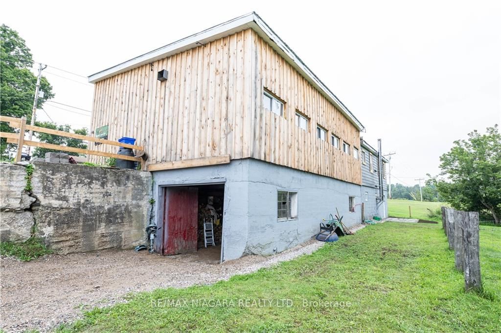 Listing Image 35