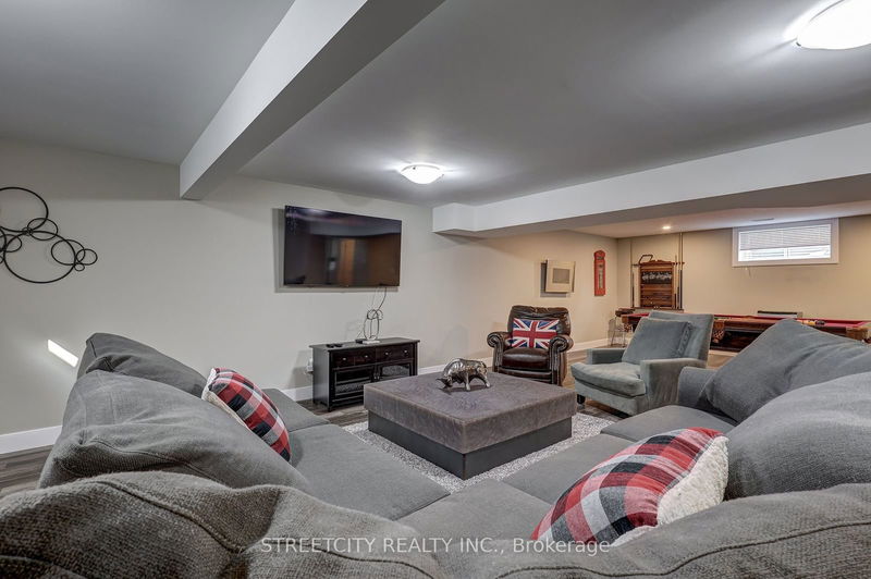 265 1/2 Harris St  Ingersoll, N5C 1Y5 | Image 21