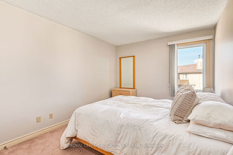  204 - 169 Jozo Weider Blvd  Blue Mountains, L9Y 3Z2 | Image 32