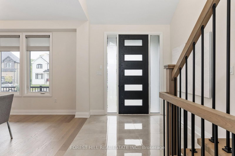 116 Stillwater Crescent
