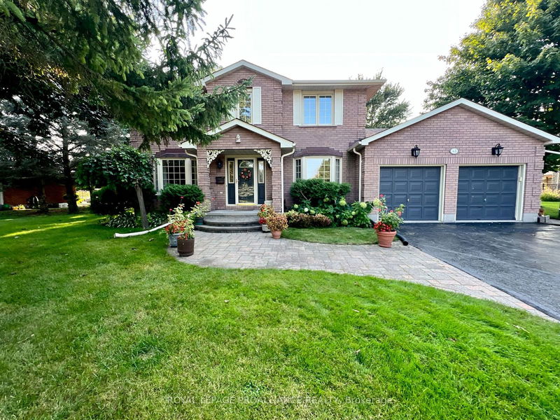 home for sale on 43 Monteagle Boulevard