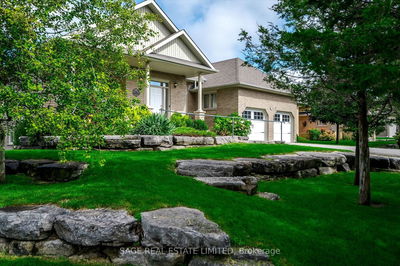 103 South Harbour Dr  Kawartha Lakes, K0M 1A0 | Image 1