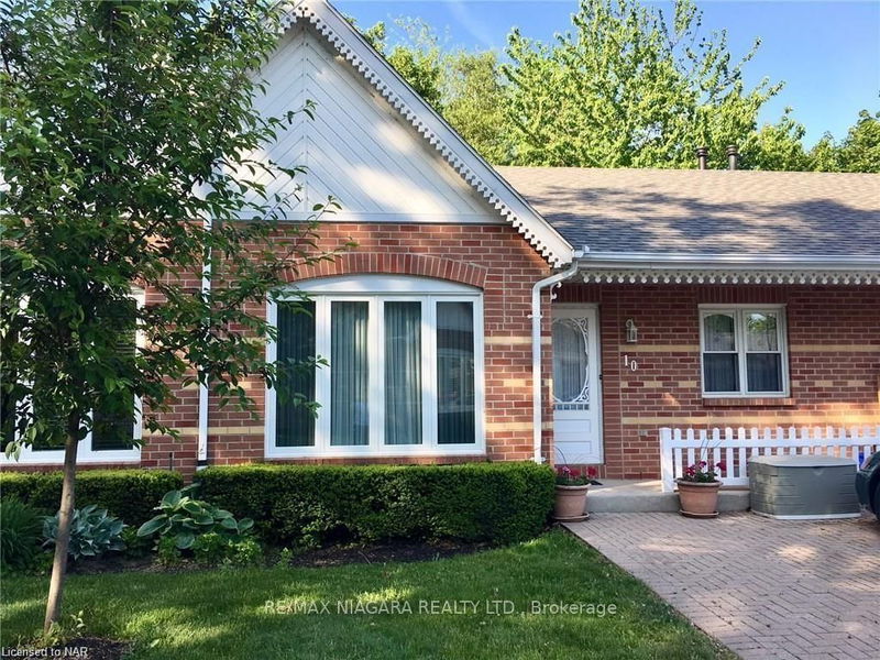 home for sale on 10-443 Nassau Street