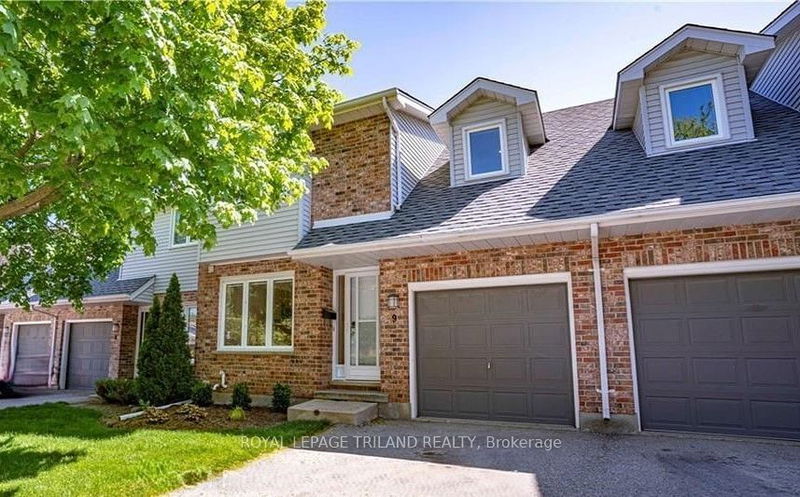 home for lease on 9-189 Homestead Crescent