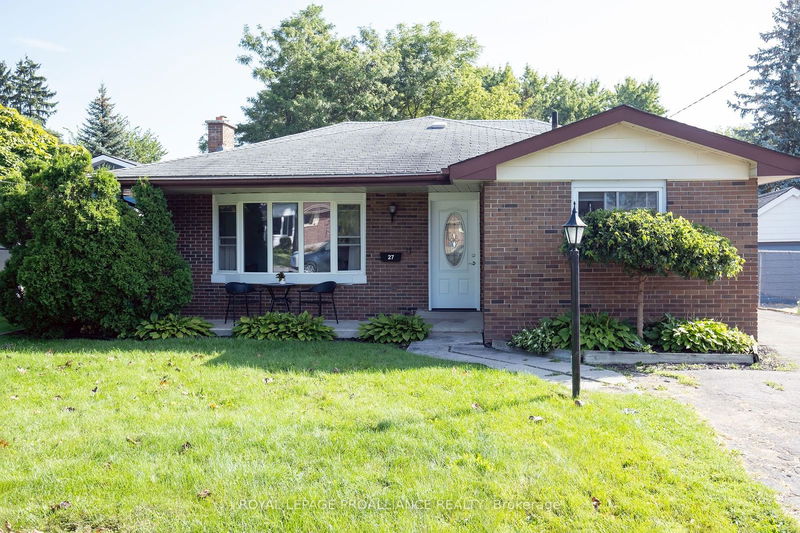 27 Glendale Rd  Belleville, K8P 4H4 | Image 1