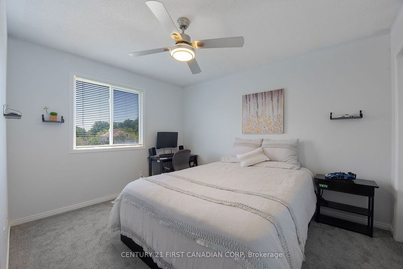 1385 BRAMBLEWOOD St  London, N6K 4X2 | Image 21