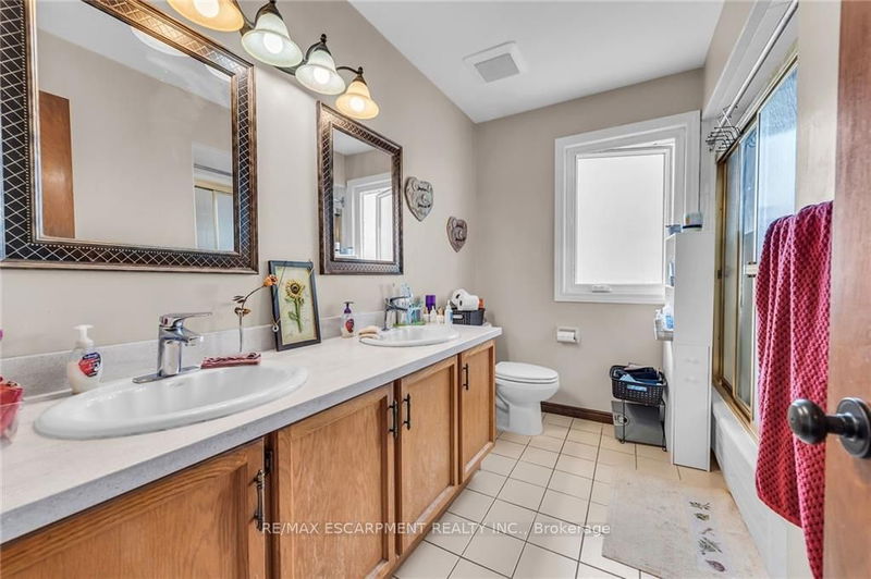 113 VALERA Dr  Hamilton, L8E 4T6 | Image 28