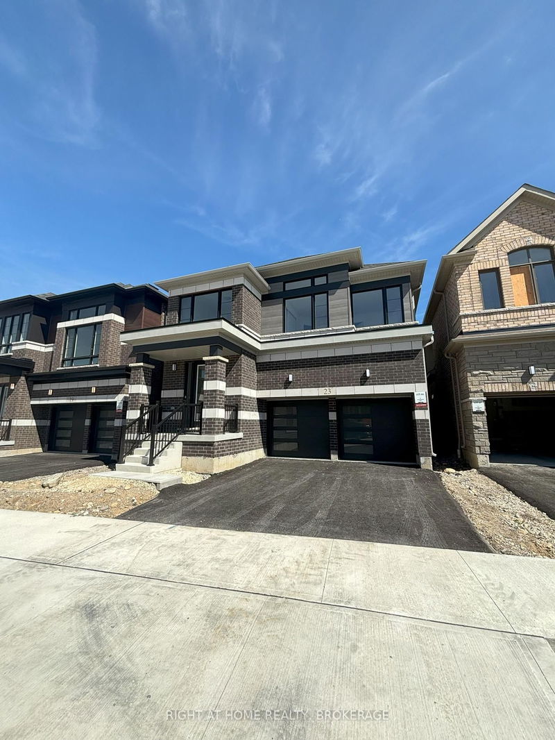 home for lease on 23 Langridge Way
