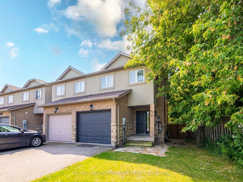 602 - 27 Pettit St, Hamilton, L8E 5V7 | Image 3