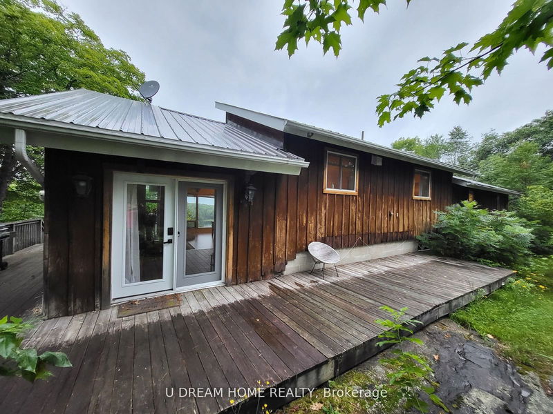 454 Silver Lake Rd  Magnetawan, P0A 1P0 | Image 1