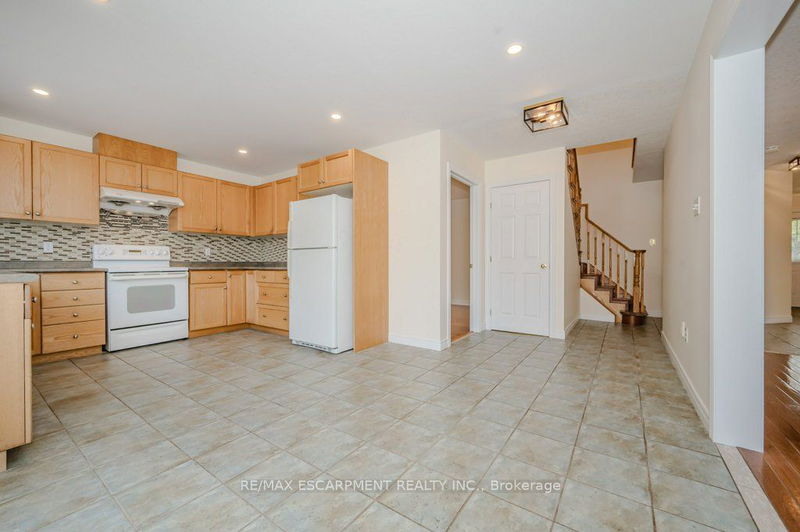 109 Wills Cres  Hamilton, L0R 1C0 | Image 6