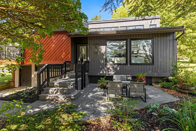 1 Armstrong Cres, Grey Highlands, N0C 1H0 | Image 2