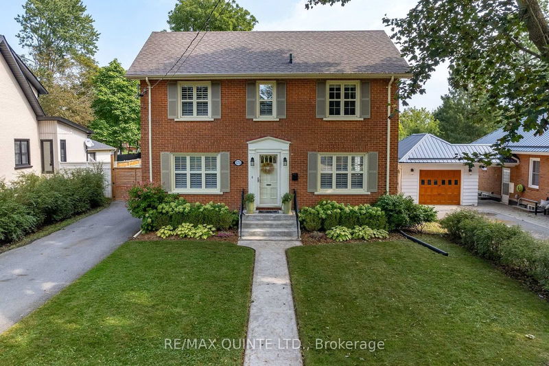 home for sale on 173 Dufferin Avenue