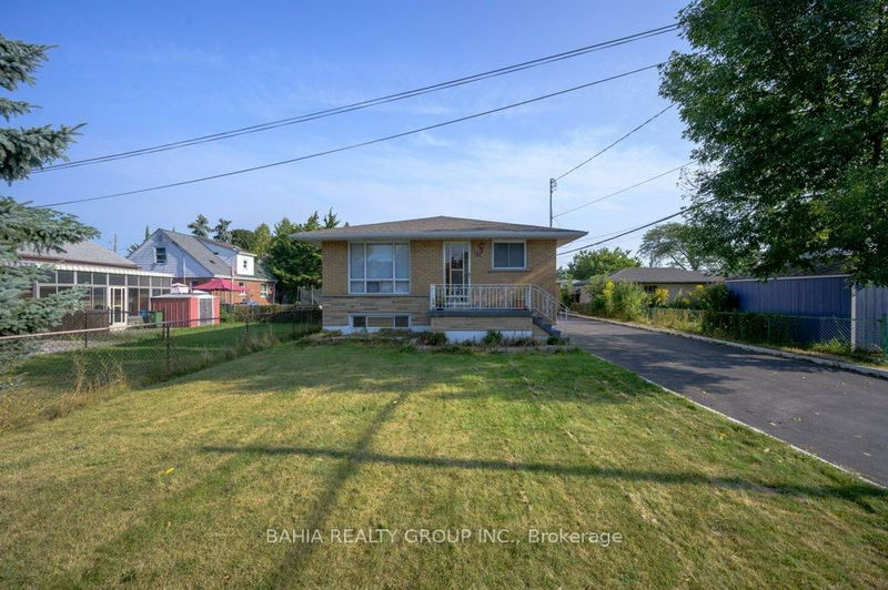 51 Robroy Ave  Hamilton, L8K 3X5 | Image 3