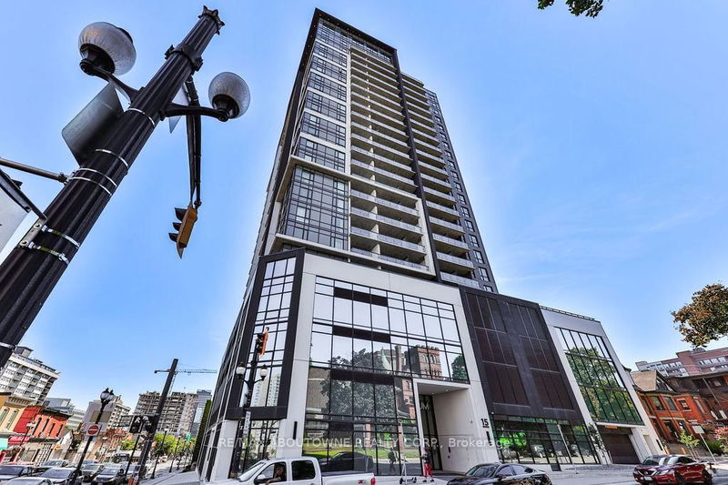 home for lease on 1806-15 Queen Street S