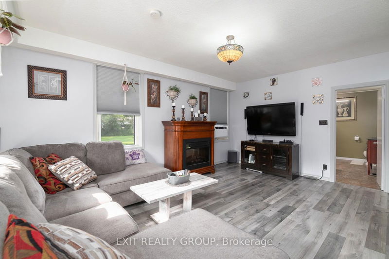 18224 Telephone Rd  Quinte West, K8V 5P4 | Image 3