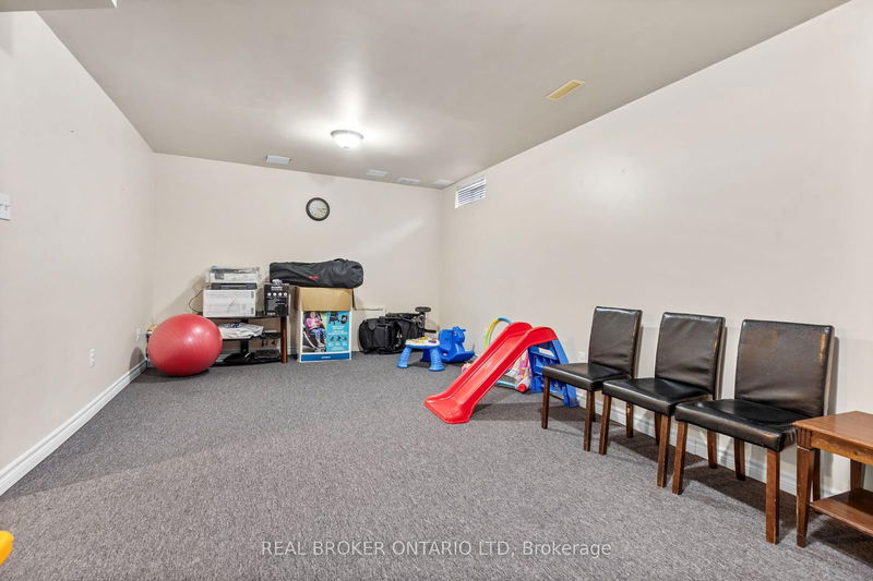  4 - 131 Bonaventure Dr  London, N5V 4H8 | Image 16