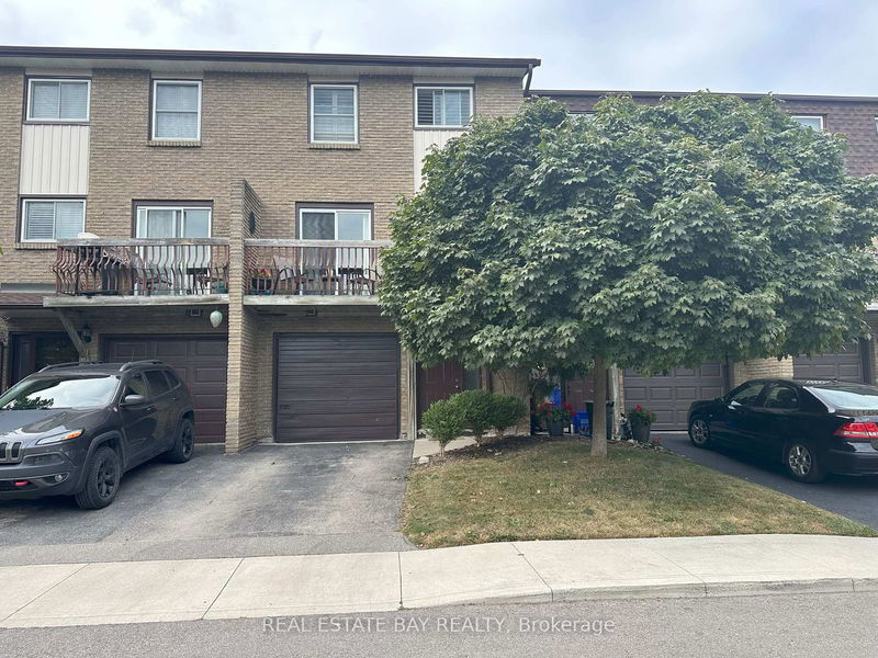home for lease on 80-1115 Paramount Drive