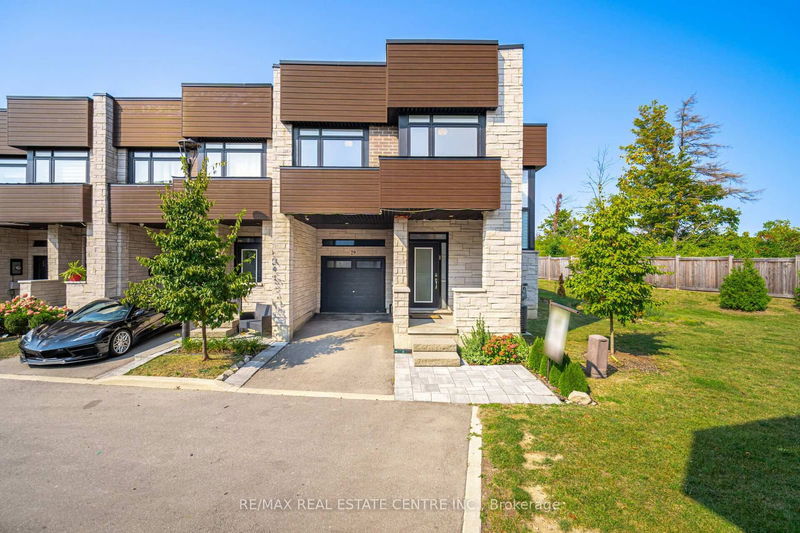  29 - 35 Midhurst Hts  Hamilton, L8J 0K9 | Image 1