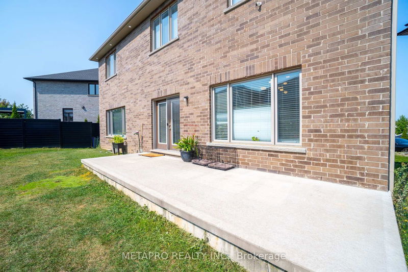 43 Riesling Crt  Hamilton, L8G 0B4 | Image 36