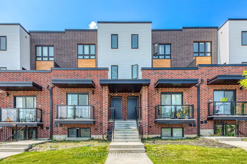 home for sale on 41-253 Chapel Hill Drive