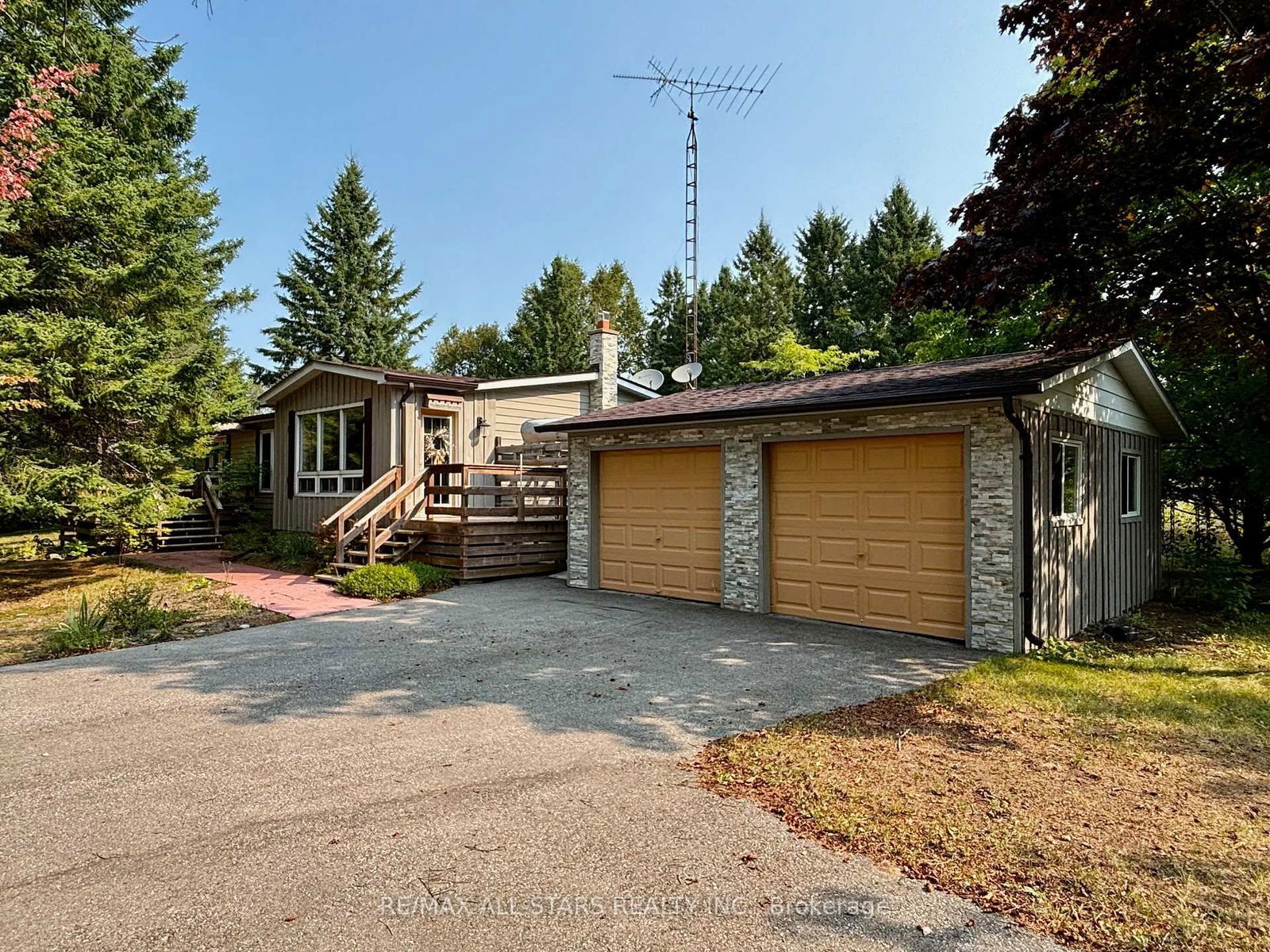 Property at 332 portage
