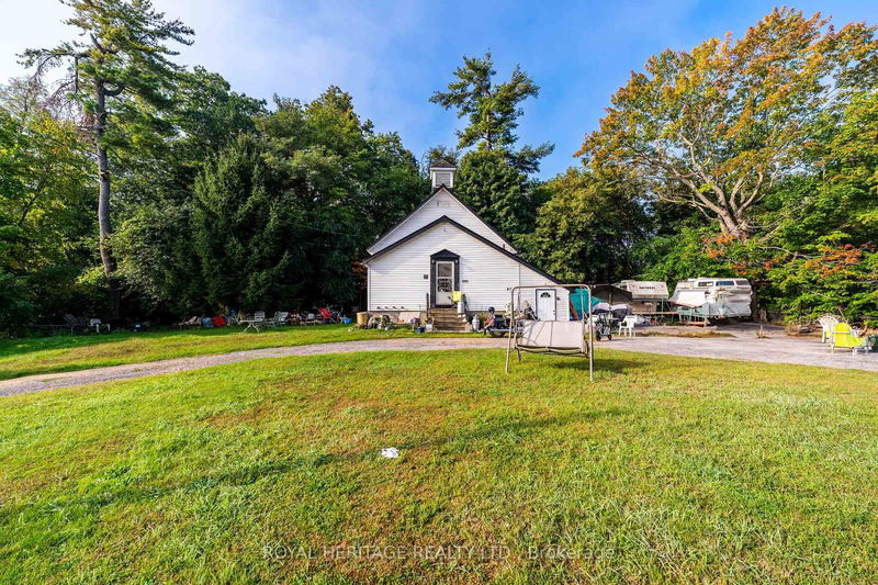 home for sale on 5078 Pine Street