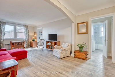  410B - 5 East 36th St  Hamilton, L8V 3Y6 | Image 1