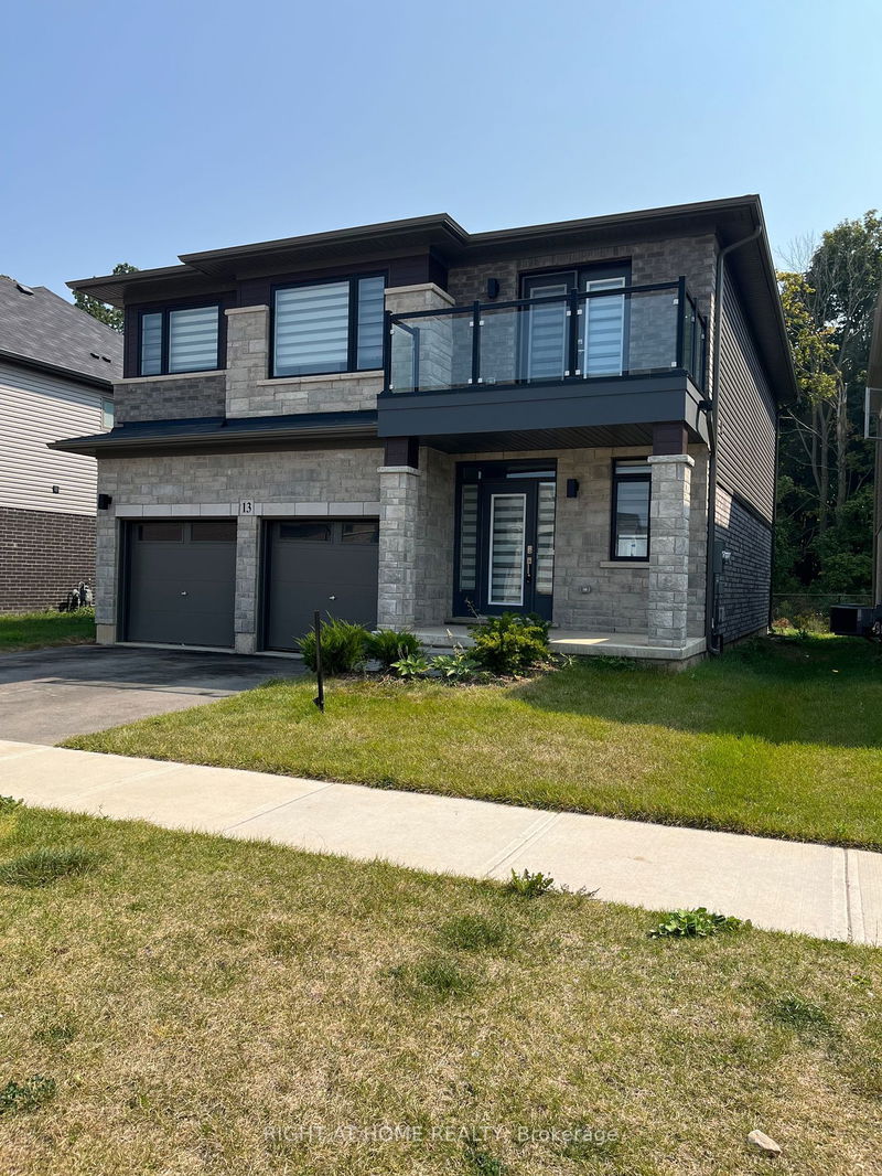 home for lease on 13 Whitton Drive