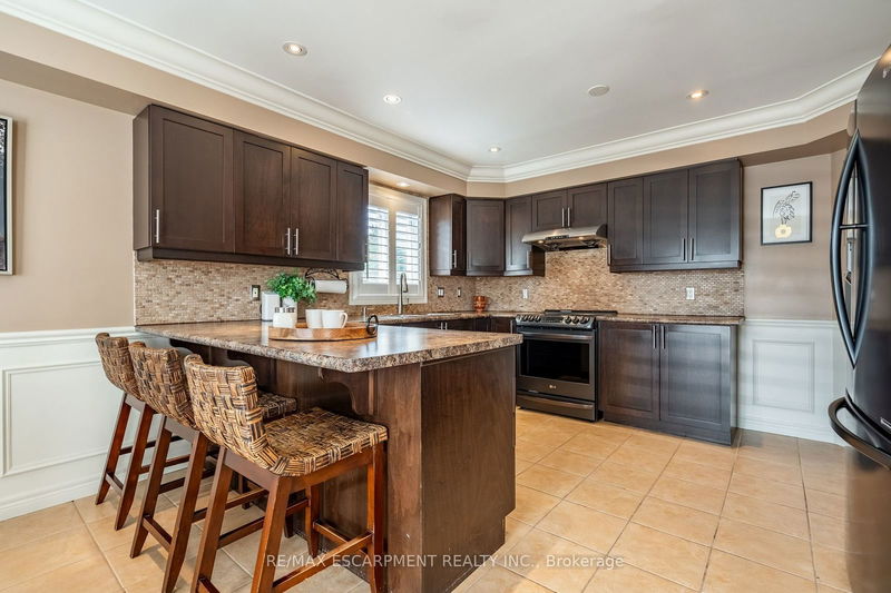 281 Brigadoon Dr  Hamilton, L9C 0B6 | Image 9