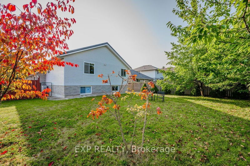 3 Dineen Crt  Kitchener, N2B 3X3 | Image 33