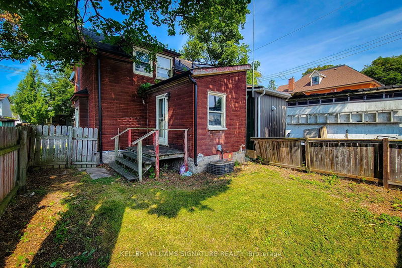 29 New St  Hamilton, L8P 4J6 | Image 5