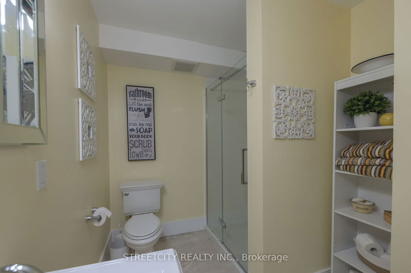 1544 Privet Pl  London, N5X 0E7 | Image 31