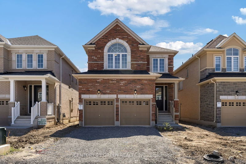 home for lease on Main-8 Shawbridge Court