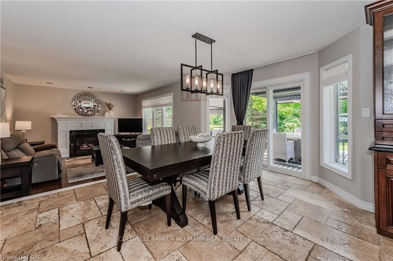 46 Cross Creek Blvd  Guelph/Eramosa, N1H 6J2 | Image 20