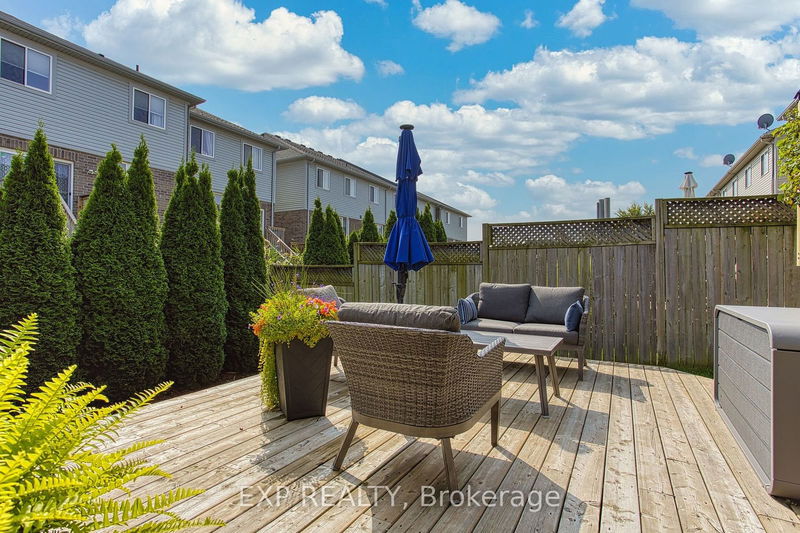 94 Benziger Lane  Hamilton, L8E 6G5 | Image 38