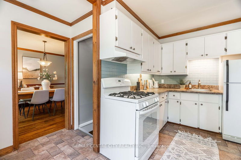 1798 Royal Cres  London, N5W 2A6 | Image 5